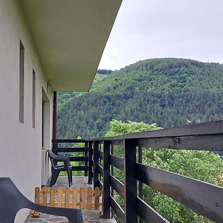 Casa De Vacanta Apartment Bran  Exterior photo